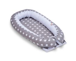 FabiMax Babynest Kuschelnest Kokon, herausnehmbare Schaumstoff-Einlage, ca 80 x 45 cm, grau / Punkte weiß
