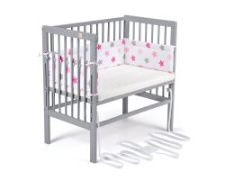 FabiMax Beistellbett BOXSPRING grau, inkl. Matratze und Nestchen rosa Sterne auf weiß